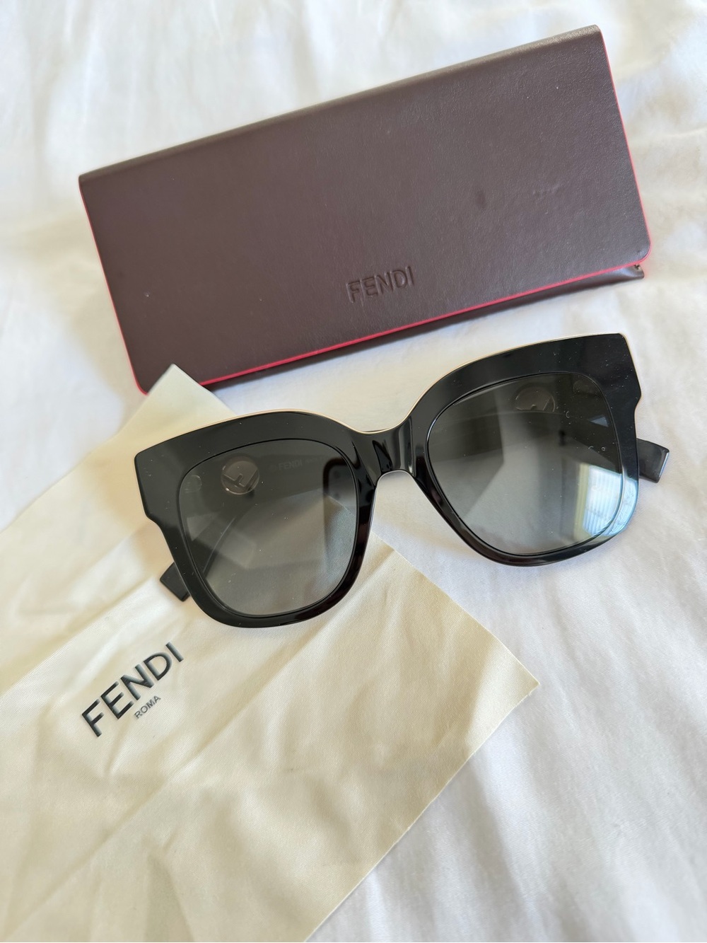 Fendi Black Oversized Cat-Eye Sunglasses